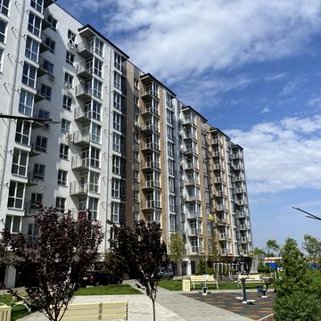 Співдружності вул., 6