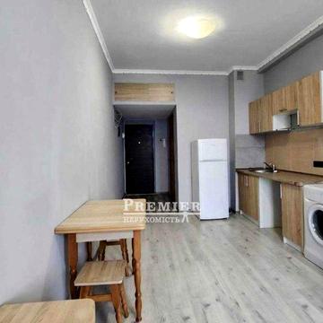 Продам квартиру студійного типу на 3-му поверсі