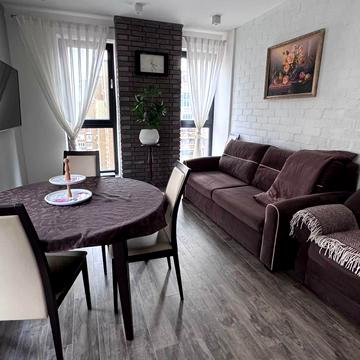 Антоновича вул. (Горького), 74