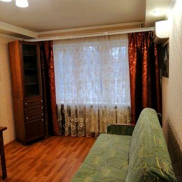 Оренда 1-к квартири, вул. Едуарда Фукса, 18 (Автотехнікум)