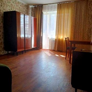 Терміново здається 1-кімнатна квартира біля метро Героїв Дніпра!