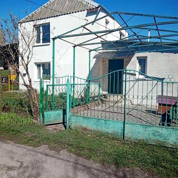 Продам приватний будинок.