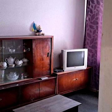 Сдам 1-к кв. По вул. Будівельників (правий берег)