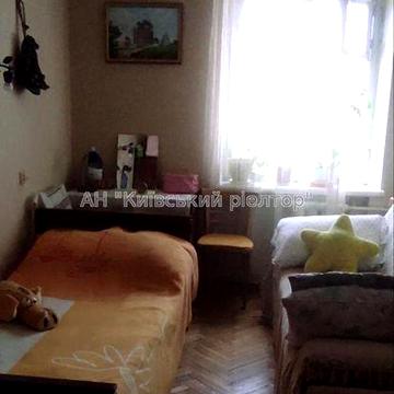 Оренда 1 кімнати в 3-кімнатній квартирі. Поділ