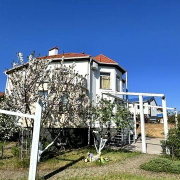 Уютный надежный дом на Сухом лимане