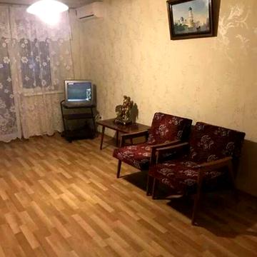 Довгострокова оренда 2к Квартира Сонячна Набережна (Малиновського Маршала) вулиця