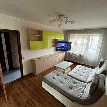 Оренда 2-к квартири на вул. Пасічна