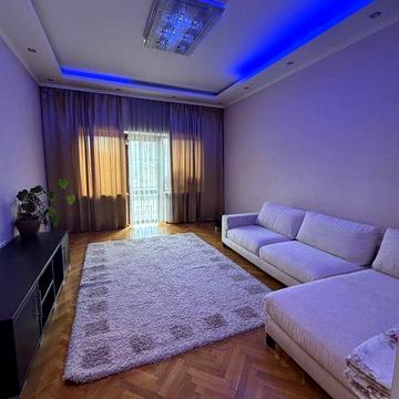 Здається в оренду 1/2 будинку Майдан