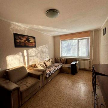 Продам 1к квартиру в Обухові, вул. Каштанова, 7. Окремий вхід. Паркомісце