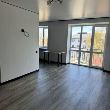 3 -к квартира з ремонтом, автономне опалення! Від власника.