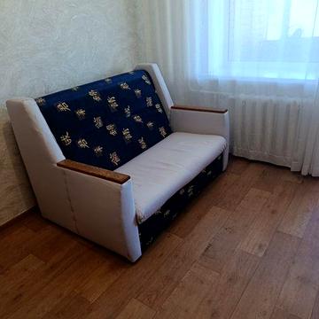 Здається в оренду однокімнатна (малогоборитна) квартира.