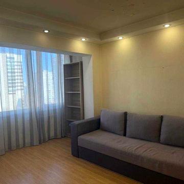 Липківського 27/5, оренда просторої 1к, м.Вокзальна, є ГАЗ!