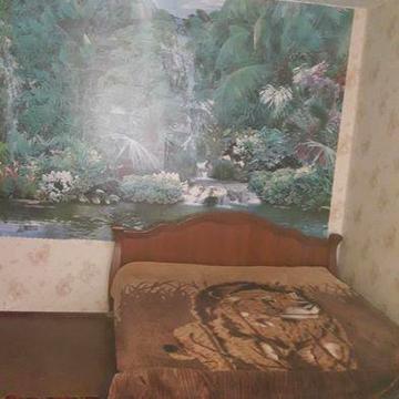 Сдаю уютную 1 к/к в Корабельном р-не,третий этаж