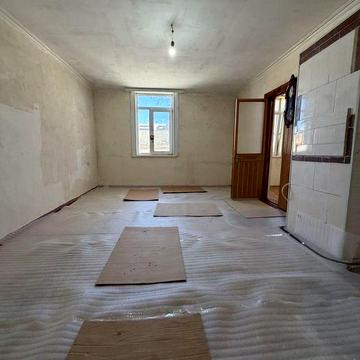 Продам 1 кімнатну квартиру в центрі міста