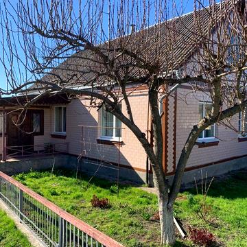 Будинок в с.Стебне