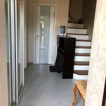 Продам затишний будинок