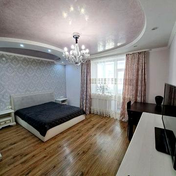 Вільна гарна 2во кімнатна квартира Коновальця