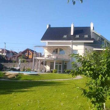 Сучасний будинок 400м2 у Лісниках, масив Стежки!