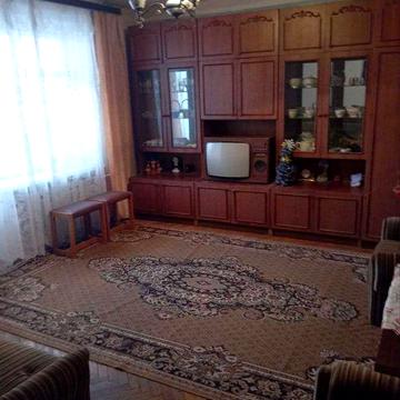 Продається 3-кімнатна квартира