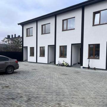 Таунхауса з ремонтом,Святопетрівське!