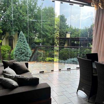 Якісний будинок 560м2 з шикарною ділянкою у м. Святопетрівське!