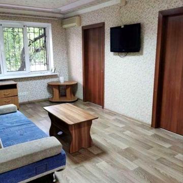 4-комнатная квартира с ремонтом, Центр, єВідновлення