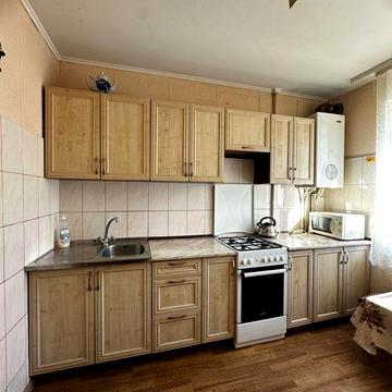 Здаю 2км квартиру вулиця Київська з індивідуальним опаленням