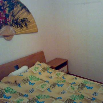 Здаю 2-х кімнатну кв-ру вул. Неб. сотні, всі зручності, без посередників. Бойлер - 11000гр/міс