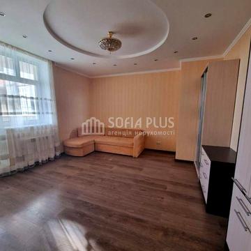 Срочно, ексклюзив! 3к, Калнишевського Петра вул. 7, недорого