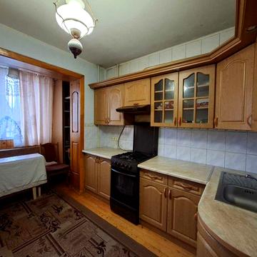 Оренда 1-кімнатної квартири ,вул.Івасюка,24.