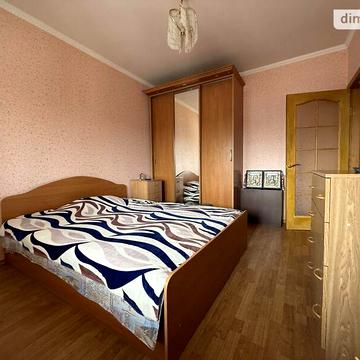 Продаж 4к Квартира Франка вулиця