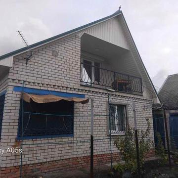 Продам земельну  діляну 6 соток з двух поверховим будинком з виходом до лісу місо  Самарь рн - Решкут  дачі