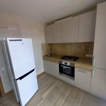 Куликівська вул., 100