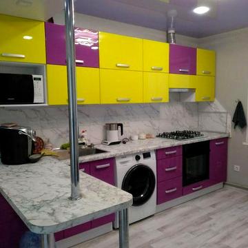 Сдам 3ком.квартиру от хозяина новая 9 этаж лазурный