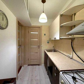 2-комнатная квартира с отдельным входом и подсобным помещением 28 м² в центре Одессы