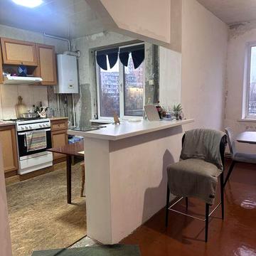 Продам 4-х.Кім. на масиві Незалежності