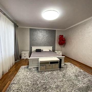 Здається будинок по вул. Коцюбинського