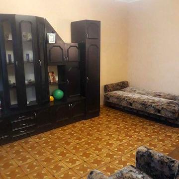 Продам 1 к. кв. в районе Холодной горы, 2 этаж