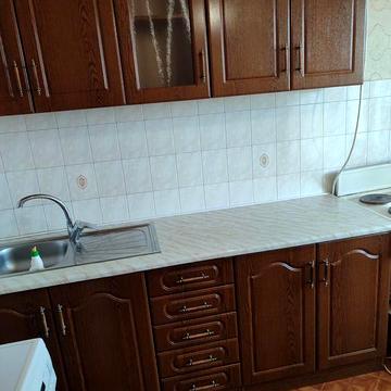 хозяин сдает 1 комнатную квартиру