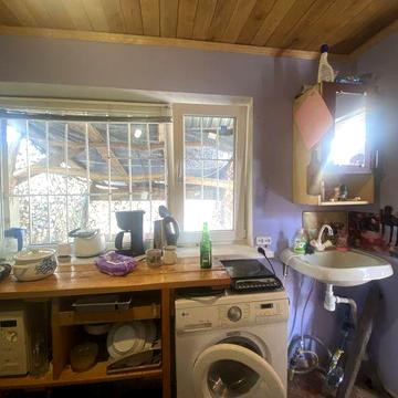 Продам дачу з санвузлом в будинку