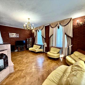 Оренда будинку / будинок в оренду біля Дніпра