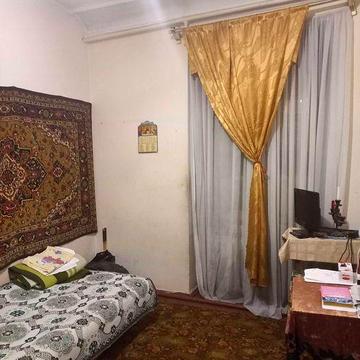 4 комнатная квартира  на Нежинской  рядом с Новым рынком