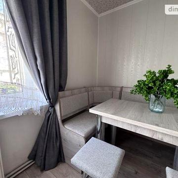 Продаж 2к Квартира Михайла Грушевського вулиця