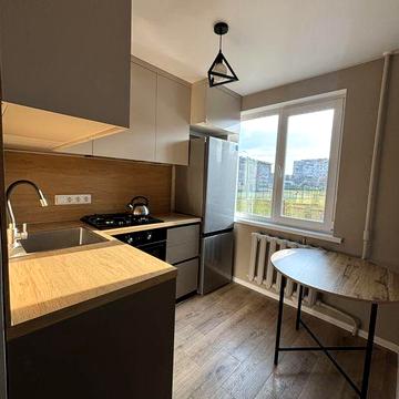 1 кімната квартира по Князів Отсрозьких