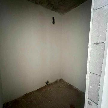 Продаж 2 к здана центр, газове опалення