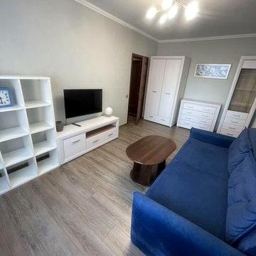 Оренда С. Кішки 5г ЖК Еврика м. Іподром, 1 к кв.42 кв.м