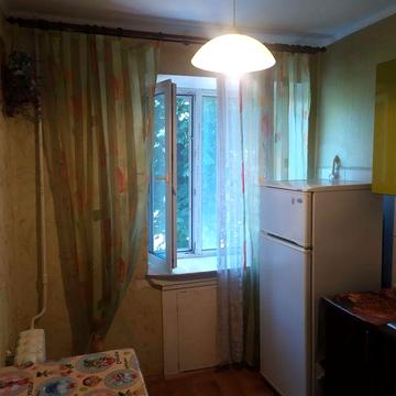 Здаю власну 2-х кімн. кв-ру по центру 3/9 цегла, бойлер, 10500гр + комун.