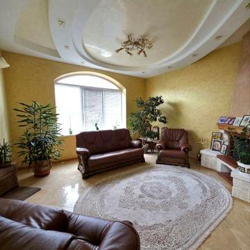 Продаж будинок передмістя