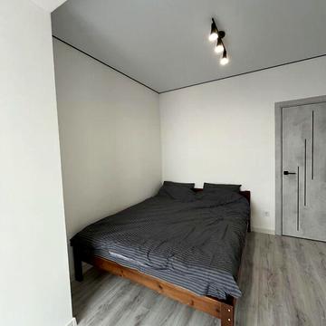 Продаж 2к Квартира Університетська (Карла Маркса) вулиця