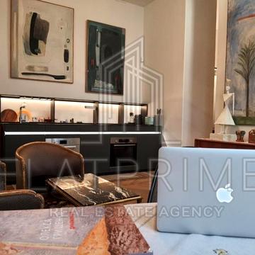 Рейтарська вул., 16